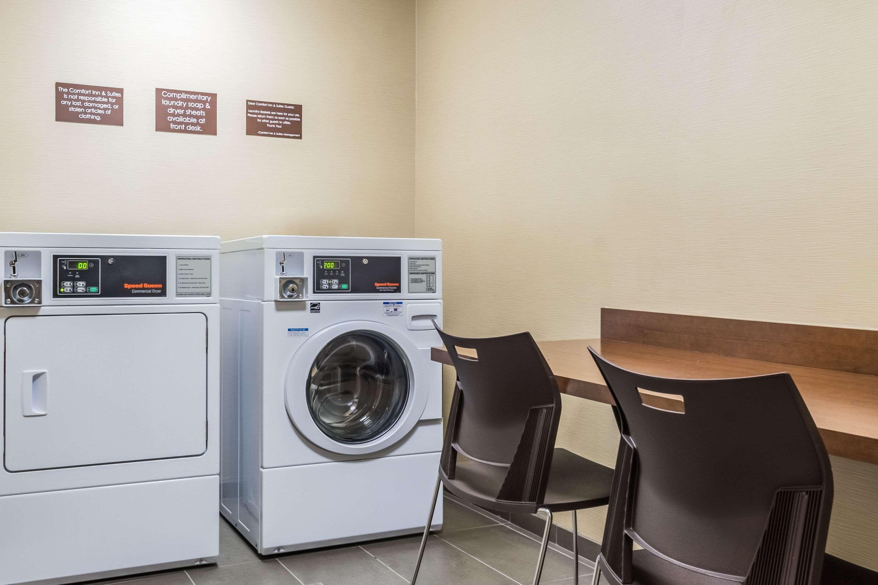 Comfort Inn & Suites Avera Southwest Sioux Falls Ngoại thất bức ảnh