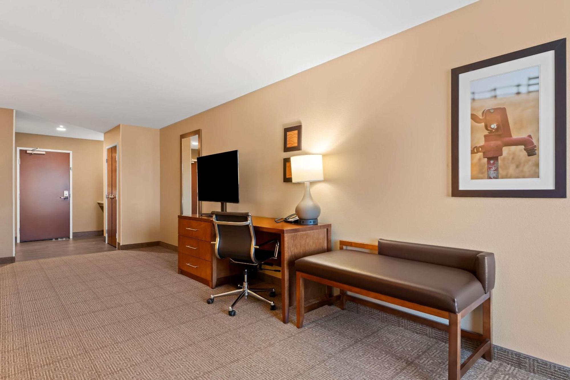 Comfort Inn & Suites Avera Southwest Sioux Falls Ngoại thất bức ảnh